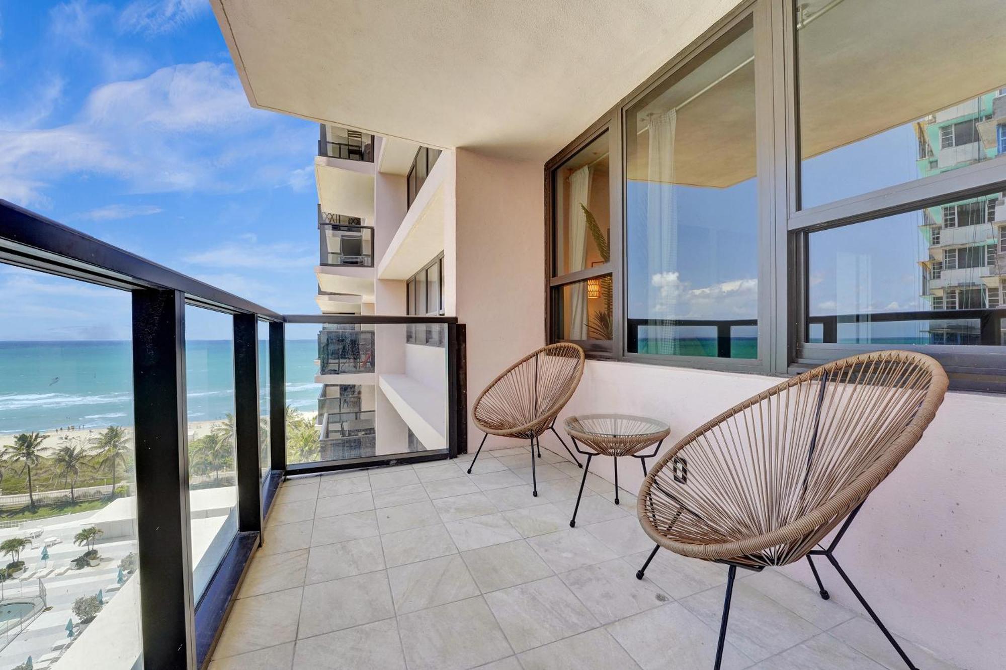 Cozy 2 Bdr Condo With Beach Service 1108 Miami Beach Bagian luar foto